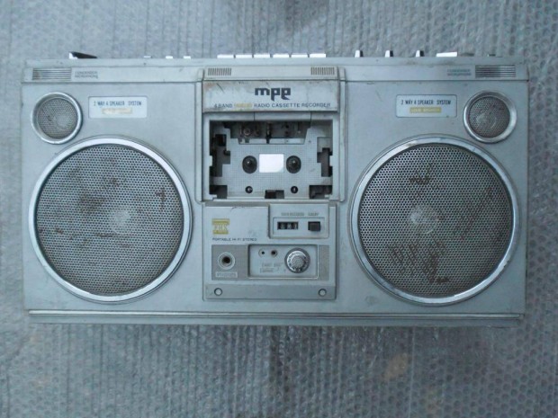 MPG TC-7000 rdis magn boombox