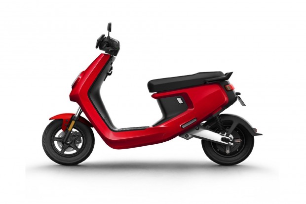 MQI+ SPORT 1X48V31AH elektromos moped, piros, 2023