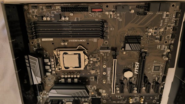 MSI Alaplap+Intel Core i7 processzor