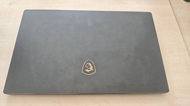 MSI GS75 Stealth 8SE Gamer Laptop / 17,3" / 144Hz / i7-8750H / Rtx 206