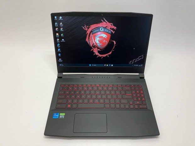 MSI Katana GF66 Gamer laptop Rtx 3060 / i5-11400H