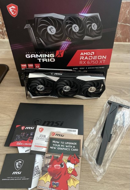 MSI Radeon RX 6750 XT Gaming X Trio 12GB Gddr6 192bit