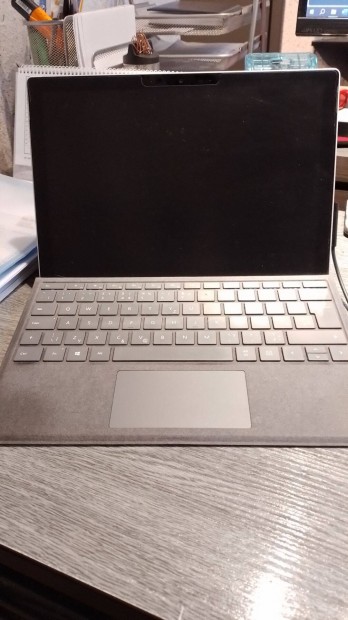 MS Surface Pro7 laptop