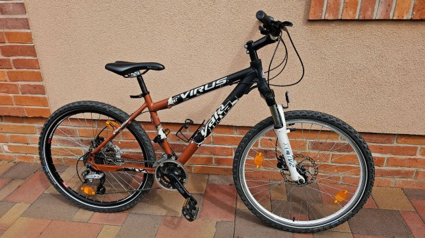 MTB kerkpr 6061 ALU Disc hidraulikus Tektro trcsa fk Shimano vlt