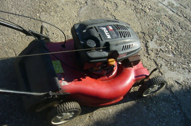 MTD 5.5 lovas erős jó motor jó kaszni eladó Kaposváron