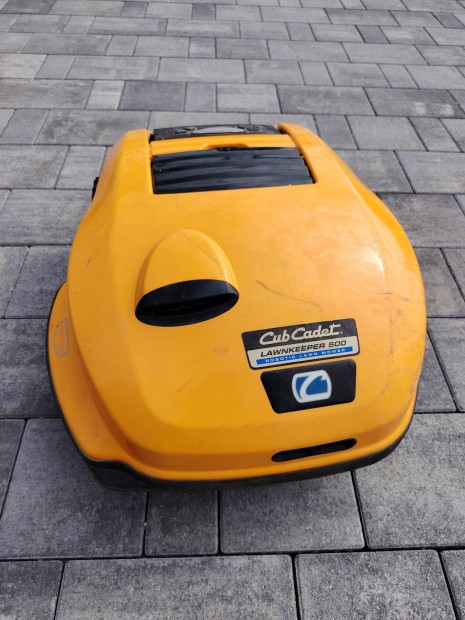 MTD cub cadet robomow robot fűnyíró