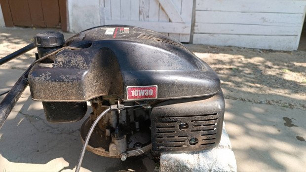 MTD fűnyíró motor