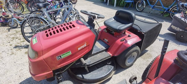 MTD kerti traktor elad