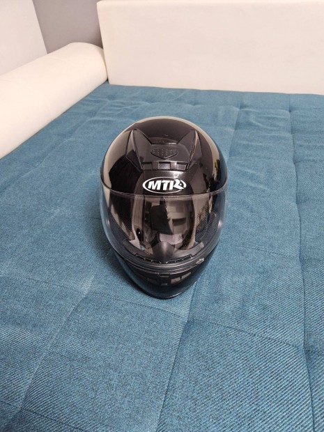 MTR XL 61-62cm fekete