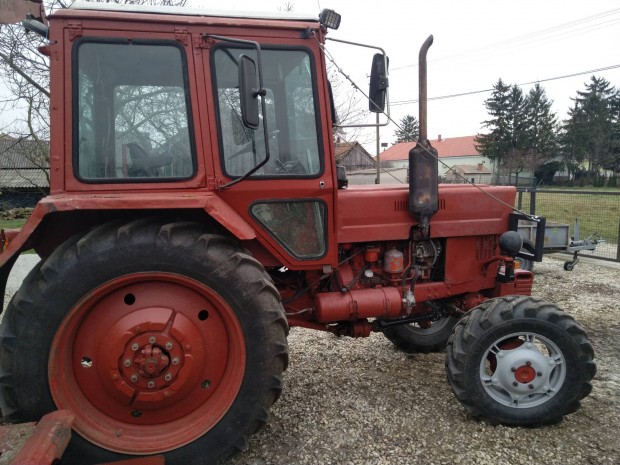 MTZ82 traktor elad 