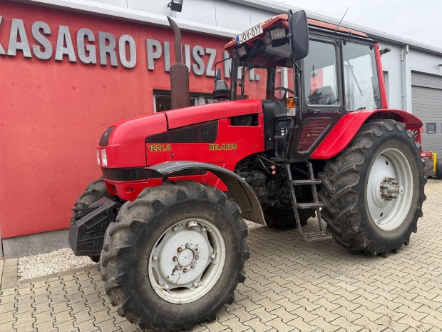 MTZ-1221.3 haszn�lt traktor