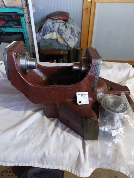 MTZ 320,Tartalk alkatrsz