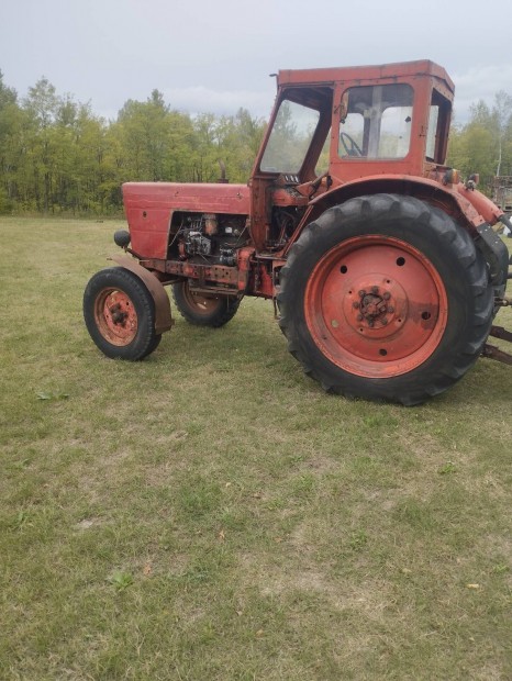 MTZ 50 82 traktor elad 