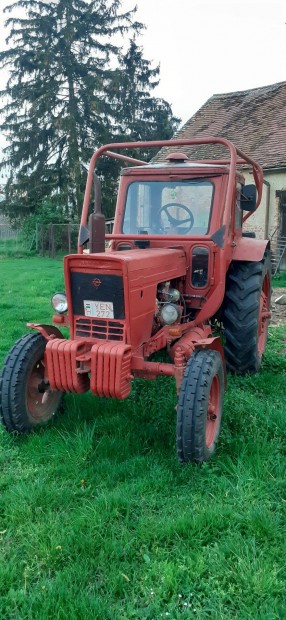 MTZ 50 mszakival