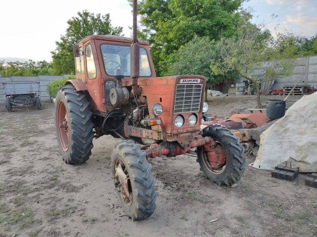 MTZ 52 turbs motorral