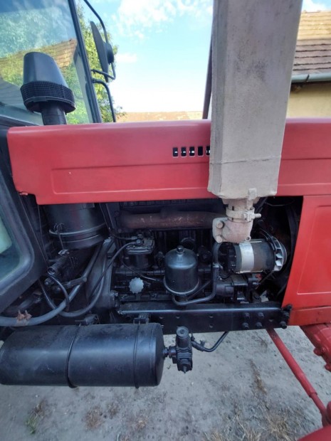 MTZ-550 traktor