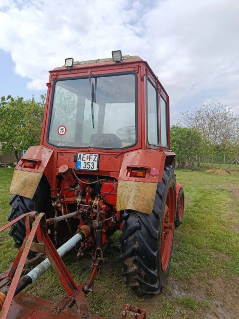 MTZ 550 traktor eladó