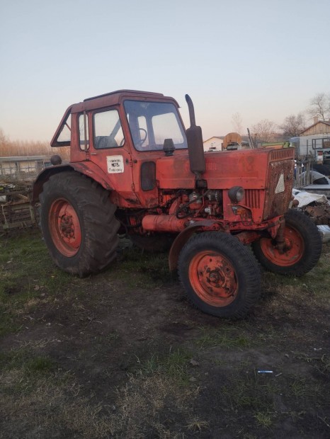 MTZ 80 kisf�lk�s traktor 