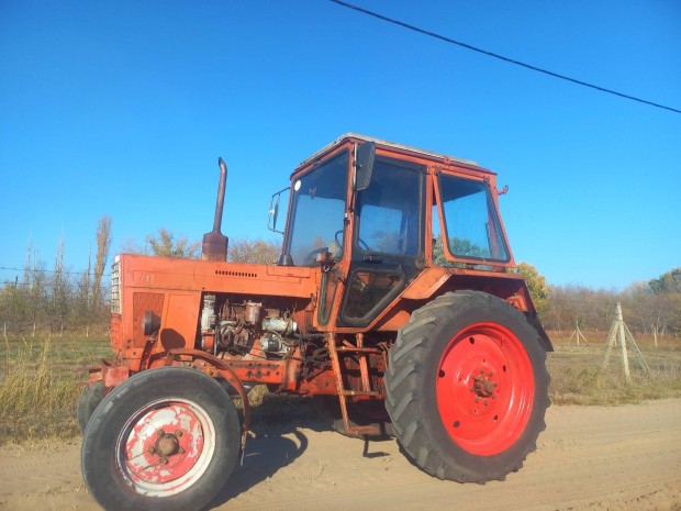 MTZ 80 traktor