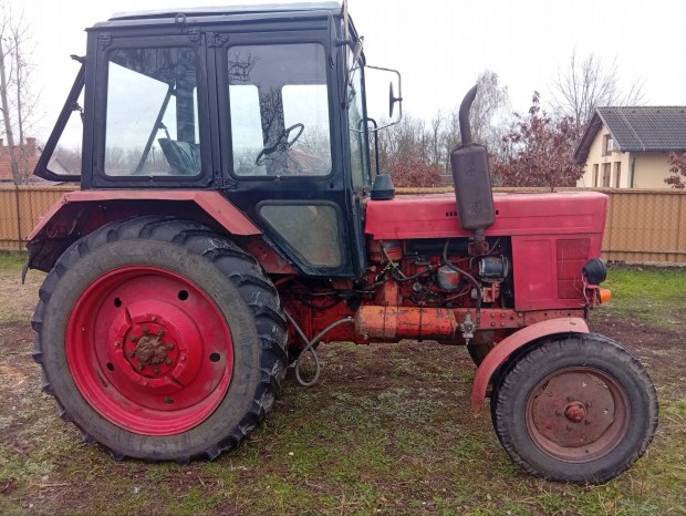 MTZ 80 traktor rvnyes mszakival 