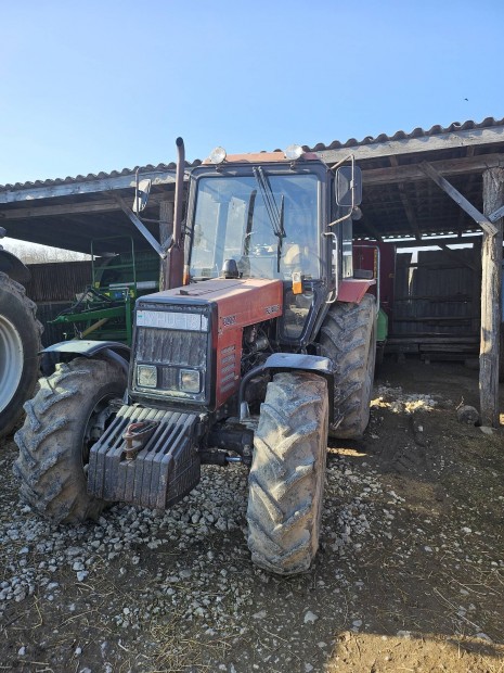 MTZ 820.2 Traktor elad