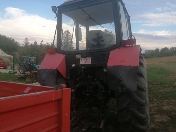 MTZ 820.2 traktor elad