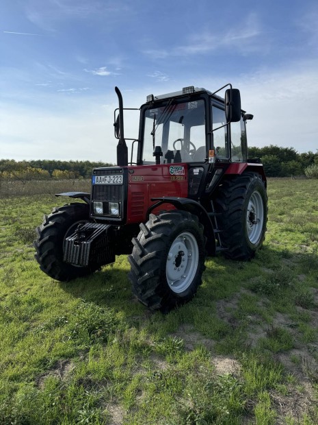 MTZ 820.4 2022vj 300