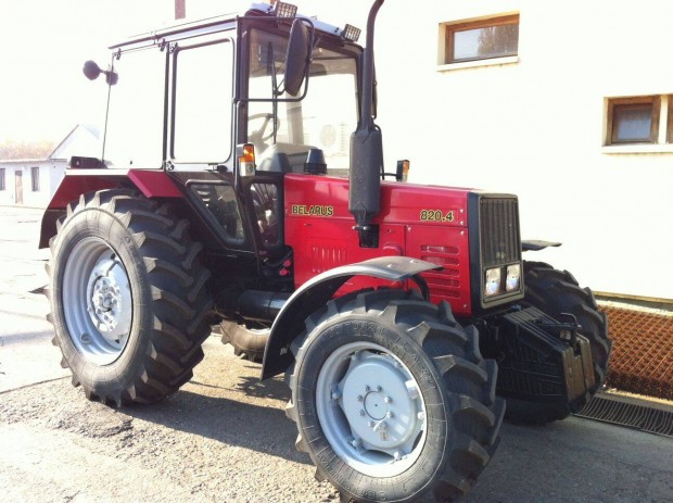MTZ-820.4 új traktor készletről !