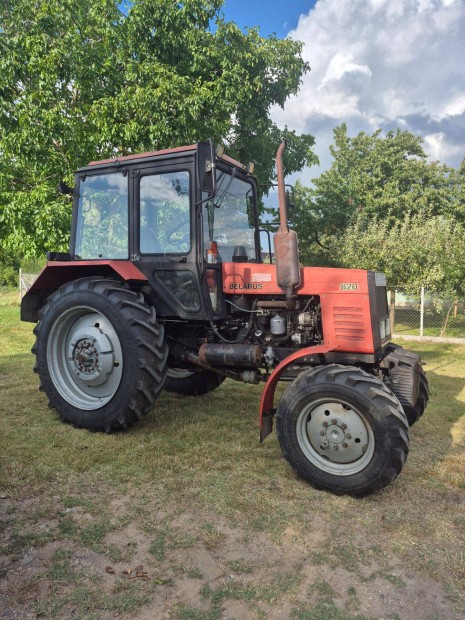 MTZ 820 Elad