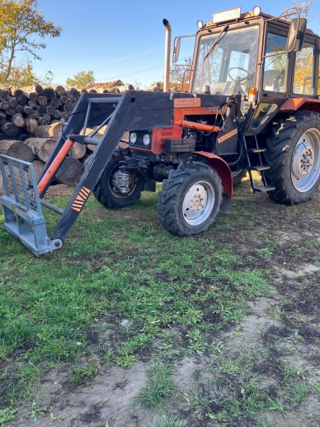 MTZ 820 Traktor