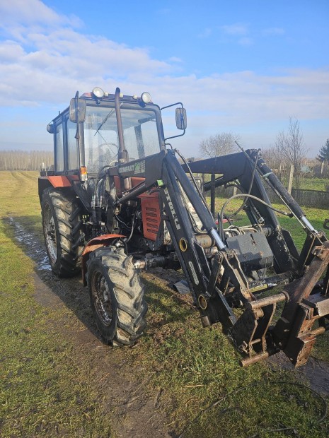 MTZ 82.1 traktor elad