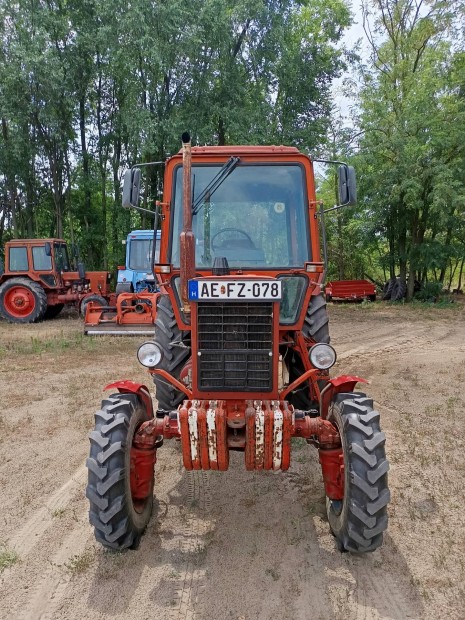 MTZ 82 elad 