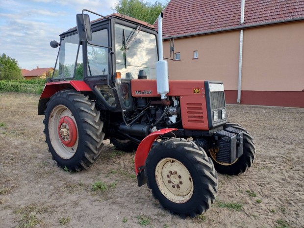 MTZ 82 mszakival