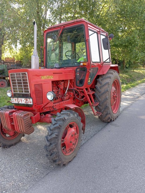 MTZ 82 traktor elad