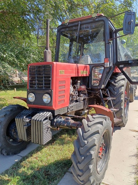 MTZ 82 traktor s Mbp 6,5 billens ptkocsi plat 