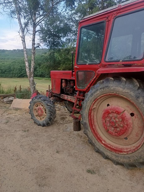 MTZ 82 traktor minden alkatrésze eladó