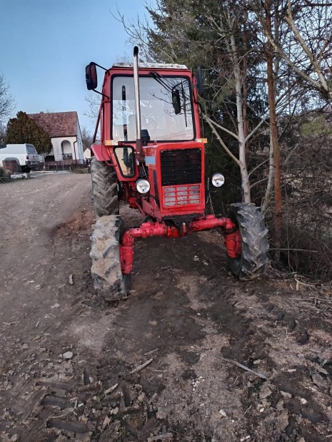 MTZ 82 turbs traktor 