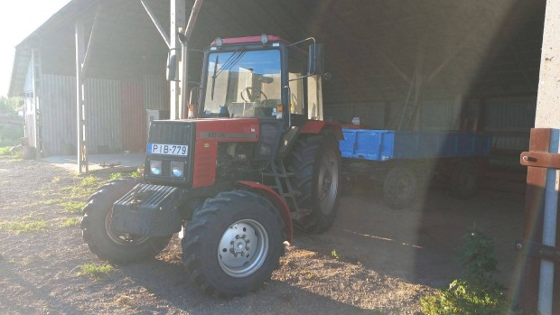 MTZ 892-es traktor