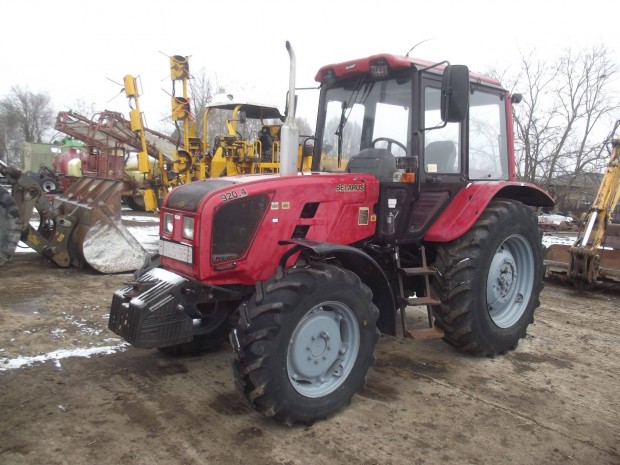 MTZ 920.4 traktor elad, monoblokkos, lamells TLT