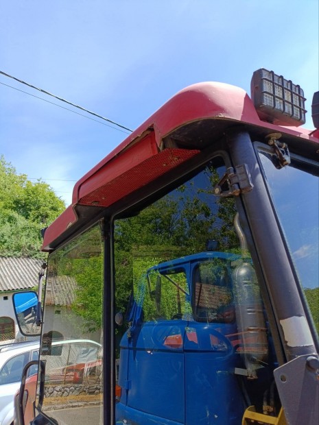 MTZ 921.3 traktor