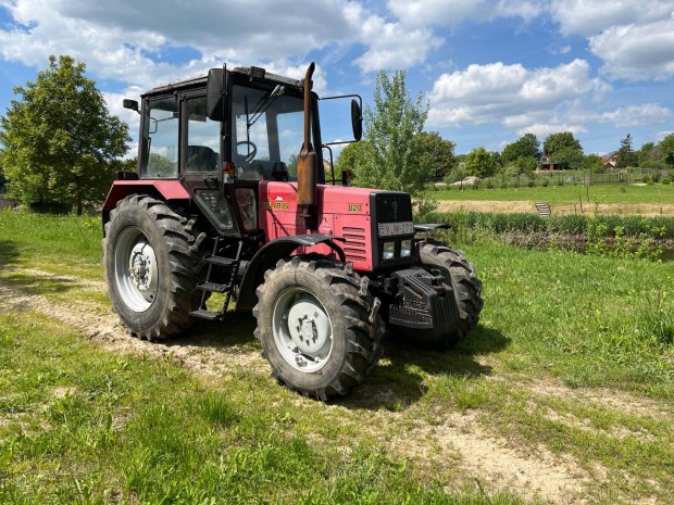 MTZ Belarus 820