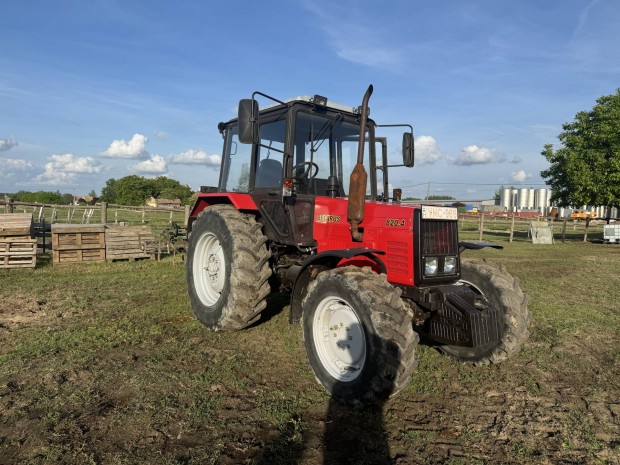 MTZ Belarus 820.4 