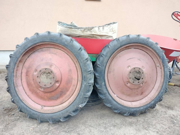 MTZ-re sormvel kerekek