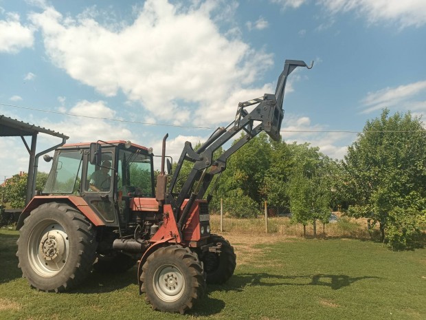 MTZ szintezős homlokrakodó