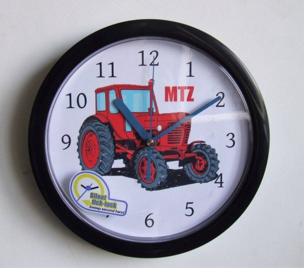 MTZ traktor falira (100017)