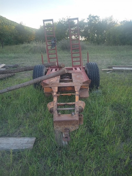 MTZ traktor gepszalito ptkocsi 