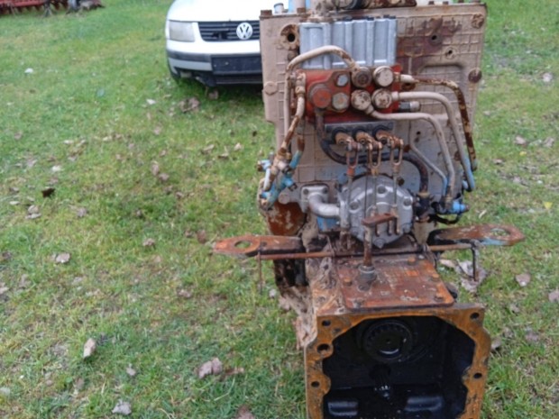 MTZ traktor kuplunghaz darazsderek komplett eladó