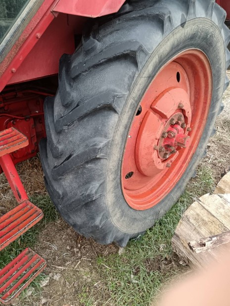 MTZ traktor orrsly kerksly