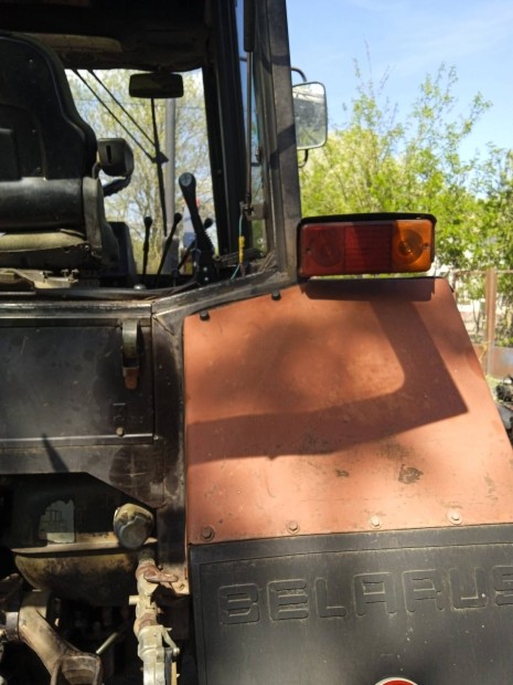 MTZ traktor széles sárvédő garnitúra ahogy a képeken
