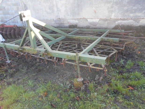 MTZ utn fggesztett kombintor elad